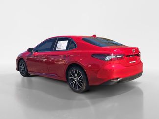 Used 2023 Toyota Camry XLE video 3