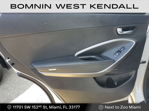 Used 2018 Hyundai Santa Fe SE image 20