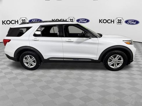 Used 2021 Ford Explorer XLT AWD/4WD image 23