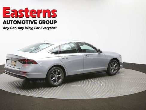 Used 2024 Honda Accord EX image 42