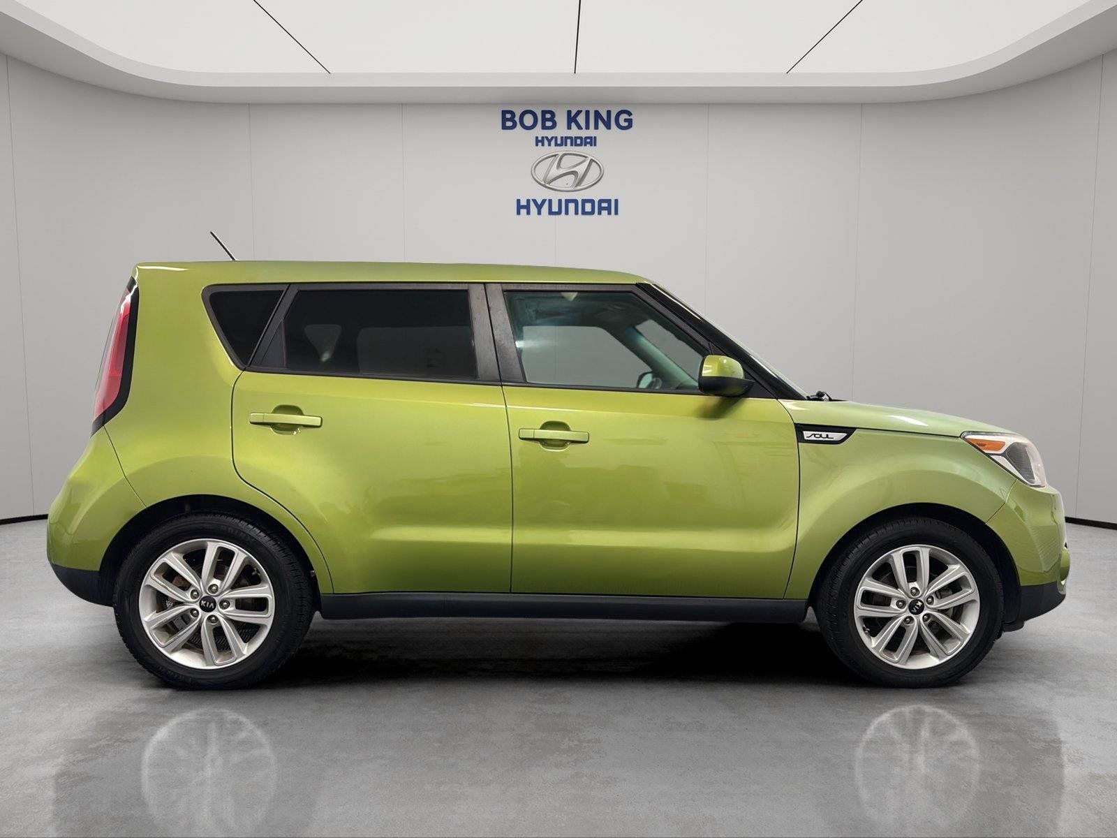 Used 2019 Kia Soul + FWD image 6