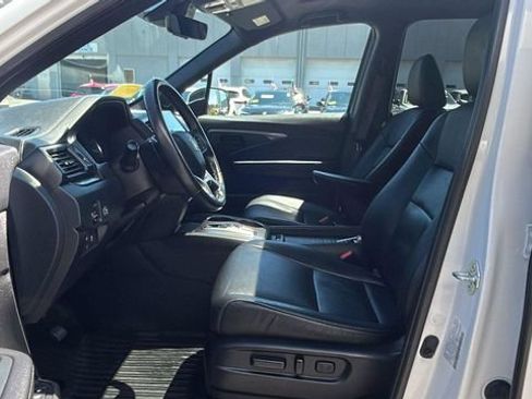 Used 2022 Honda Passport EX-L image 32