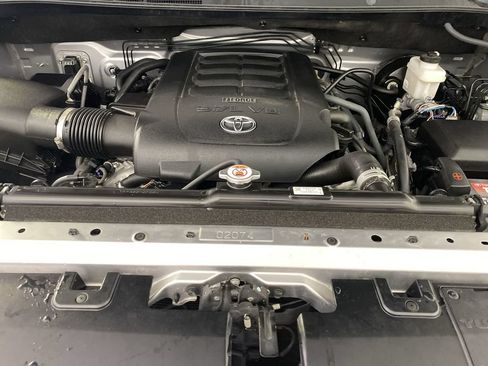 Used 2019 Toyota Tundra Limited w/ TRD Off Road Package AWD/4WD image 35