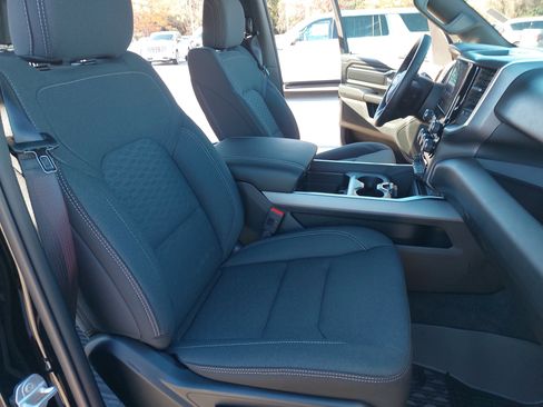 Used 2026 RAM 1500 Big Horn w/ Night Edition image 10