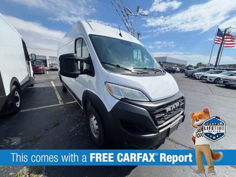 Used 2023 RAM ProMaster 2500 FWD image 2