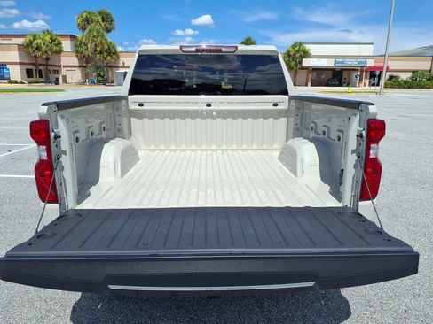 Used 2026 Chevrolet Silverado 1500 Custom w/ Turbomax Blackout Package RWD image 19