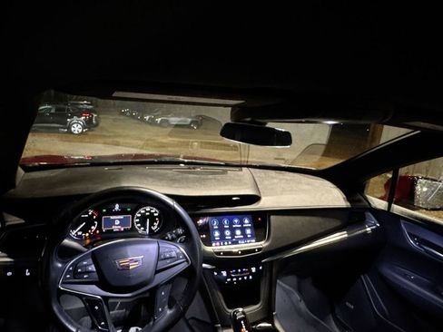 Used 2021 Cadillac XT5 Luxury w/ LPO, Floor Liner Package image 29