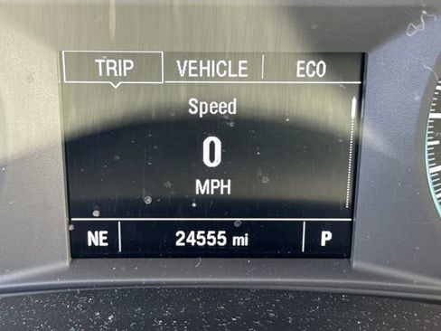 Used 2024 Chevrolet Malibu LT image 24