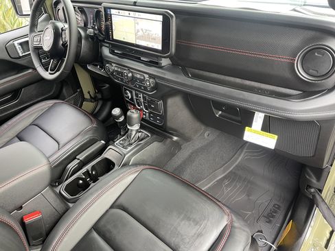 New 2026 Jeep Wrangler Unlimited Rubicon image 26