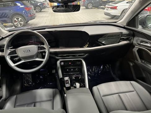 Used 2025 Audi Q5 Premium w/ Convenience Package AWD/4WD image 13