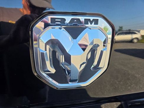 Used 2022 RAM 2500 Laramie w/ Snow Chief Group AWD/4WD image 27