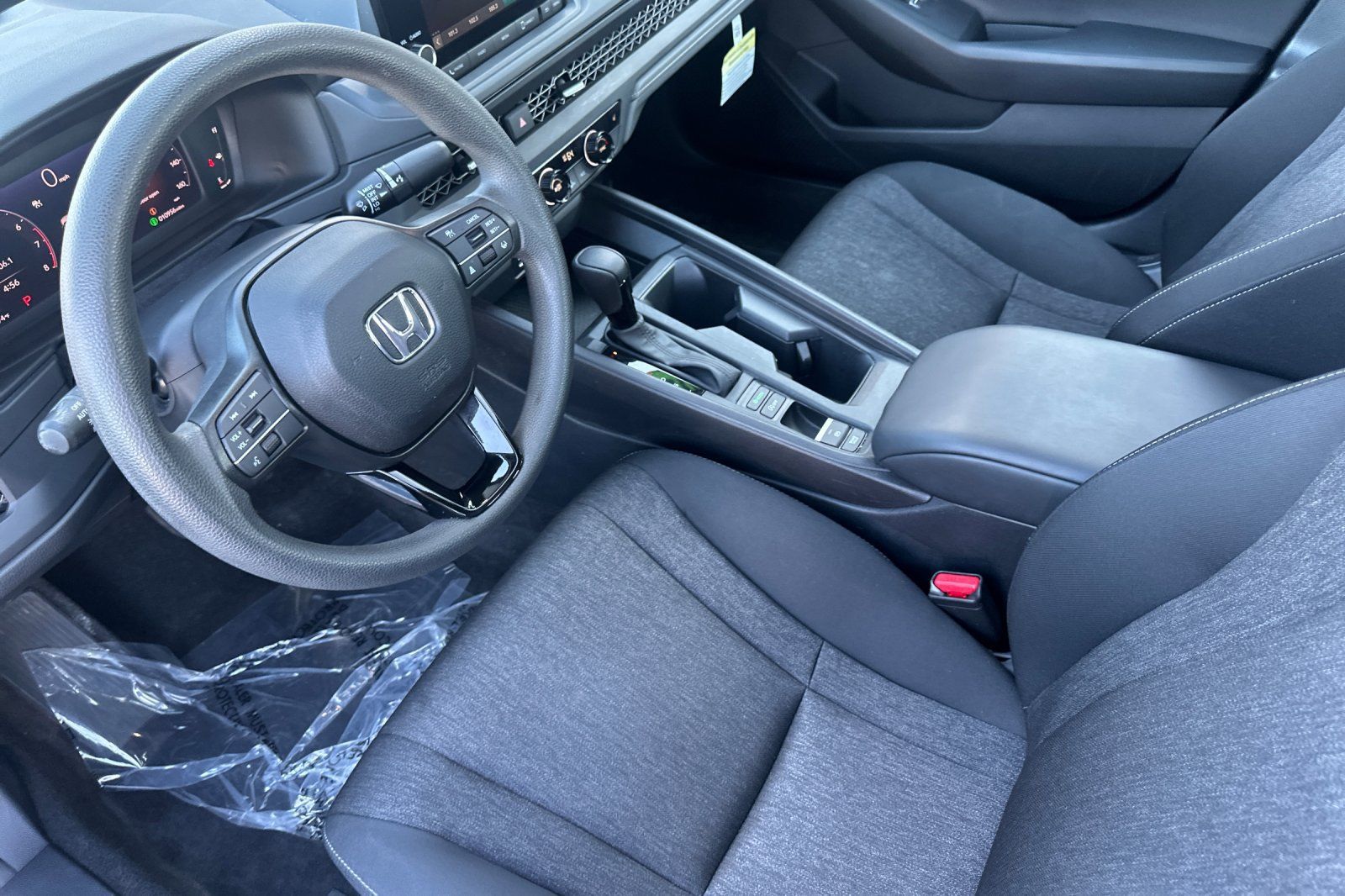 Used 2024 Honda Accord EX image 10