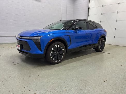 New 2026 Chevrolet Blazer EV RS image 6