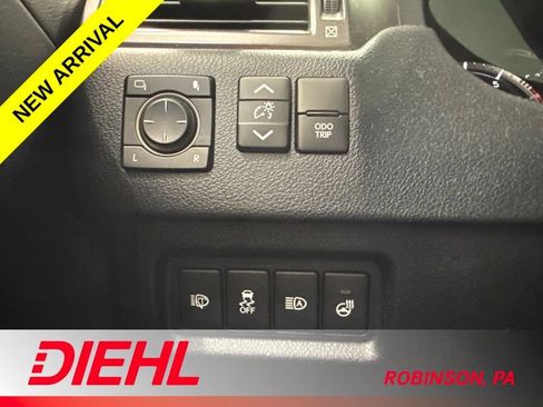 Used 2022 Lexus GX 460 w/ Black Line Special Edition AWD/4WD image 26