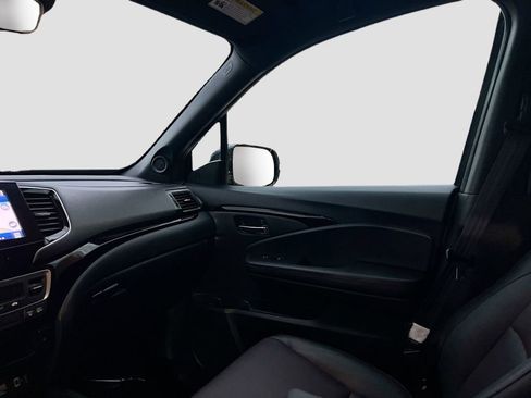 Used 2023 Honda Ridgeline Black Edition image 25