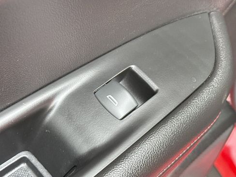 Certified 2023 Chevrolet Blazer RS image 32