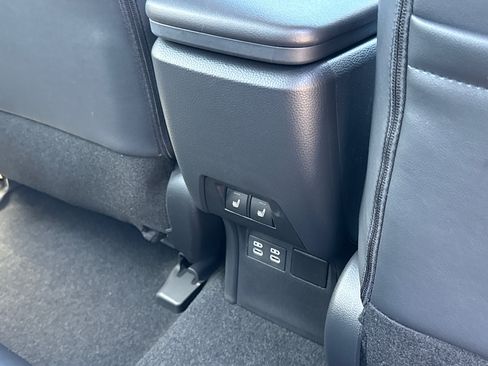 New 2027 Toyota Prius Limited FWD image 19