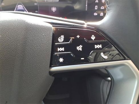 Used 2025 Audi Q5 Premium w/ Convenience Package image 20