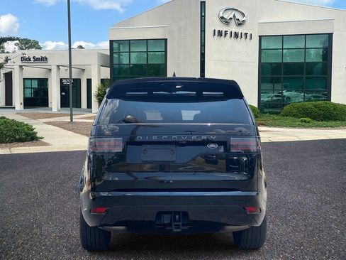 Used 2023 Land Rover Discovery S R-Dynamic image 5