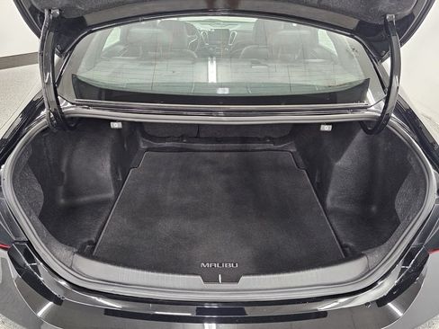Used 2019 Chevrolet Malibu Premier w/ Sun and Wheel Package FWD image 32