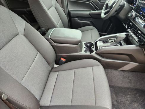 Used 2026 Chevrolet Colorado W/T w/ WT Custom Package image 15