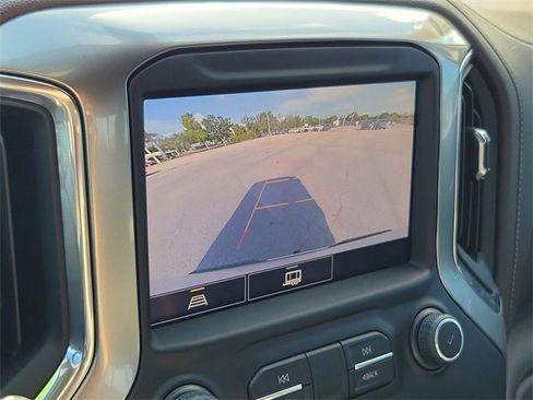 Certified 2022 Chevrolet Silverado 1500 LT w/ Convenience Package II image 29