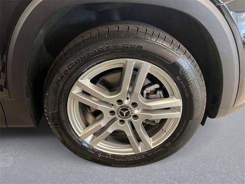 Certified 2021 Mercedes-Benz GLB 250 4MATIC image 7