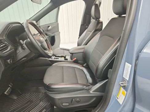 Used 2024 Ford Escape ST-Line Select w/ Tech Pack #2 AWD/4WD image 19