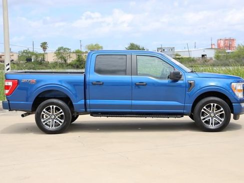 Used 2022 Ford F150 XL w/ STX Appearance Package image 4
