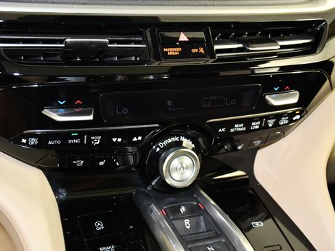 Certified 2024 Acura MDX SH-AWD w/ Technology Package image 28