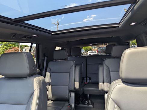Used 2023 Chevrolet Tahoe LT AWD/4WD image 35