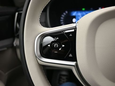 New 2026 Volvo XC90 B6 Ultra w/ Protection Package Premier AWD/4WD image 27