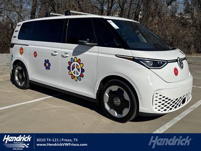 New 2025 Volkswagen ID. Buzz Pro S