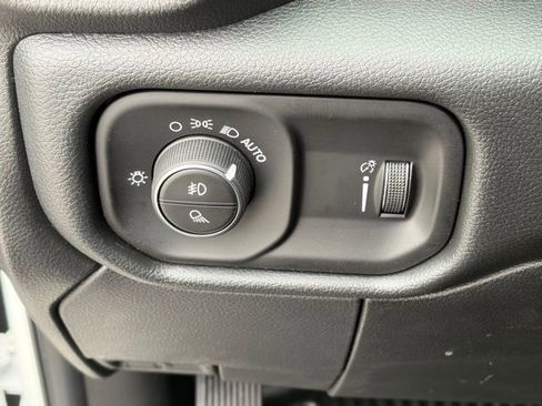 New 2026 RAM 2500 Tradesman image 27