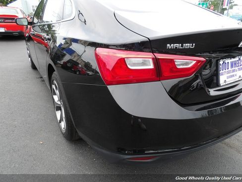 Used 2023 Chevrolet Malibu LT FWD image 9