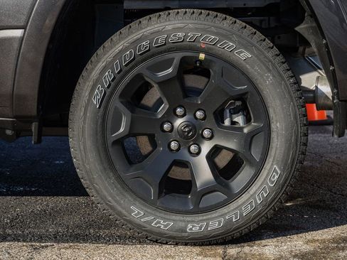 New 2026 RAM 1500 4x4 Crew Cab image 21