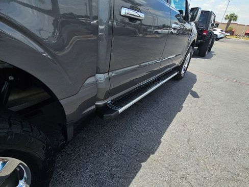 Used 2023 Ford F150 Lariat w/ Trailer Tow Package AWD/4WD image 10