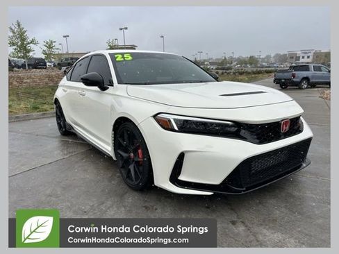 Used 2025 Honda Civic Type R image 1