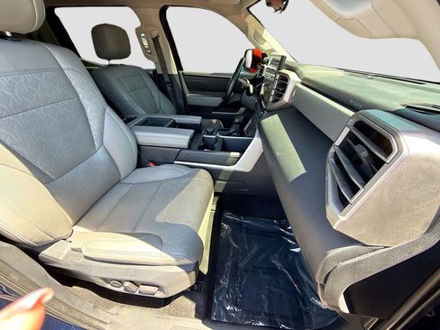 Used 2022 Toyota Tundra Limited w/ TRD Off-Road Package AWD/4WD image 13
