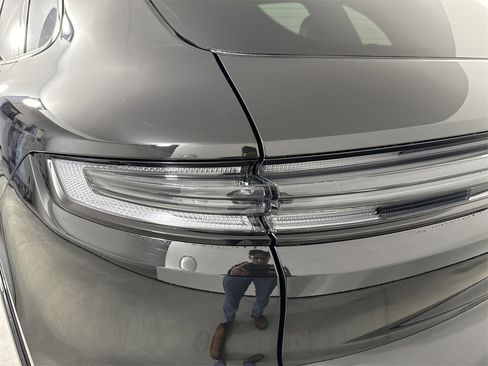 New 2026 Porsche Cayenne GTS image 18