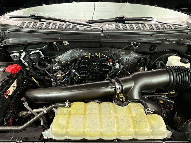 Used 2021 Ford Expedition Limited AWD/4WD image 33