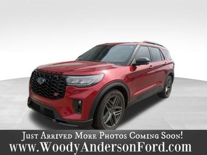 Used 2025 Ford Explorer ST