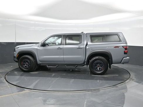 Used 2025 Nissan Frontier PRO-4X AWD/4WD image 9