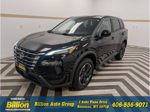 Used 2025 Nissan Rogue SV AWD/4WD image 1