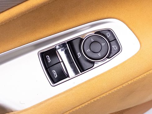 Used 2021 Chevrolet Corvette Stingray Premium Cpe w/ 3LT RWD image 20