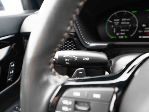 Used 2025 Honda CR-V Sport Touring image 13
