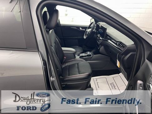 New 2026 Ford Escape ST-Line w/ Tech Pack #1 image 38