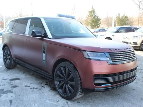 New 2026 Land Rover Range Rover SV image 9