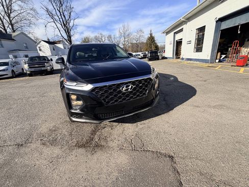 Used 2020 Hyundai Santa Fe SE w/ Cargo Package image 45