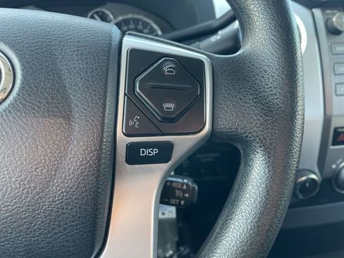 Used 2017 Toyota Tundra SR5 image 17